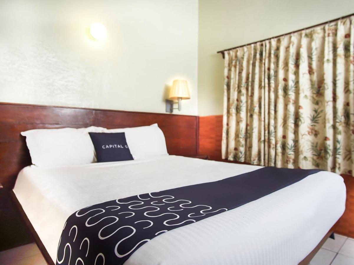 Capital O Hotel America 恩塞纳达港 外观 照片